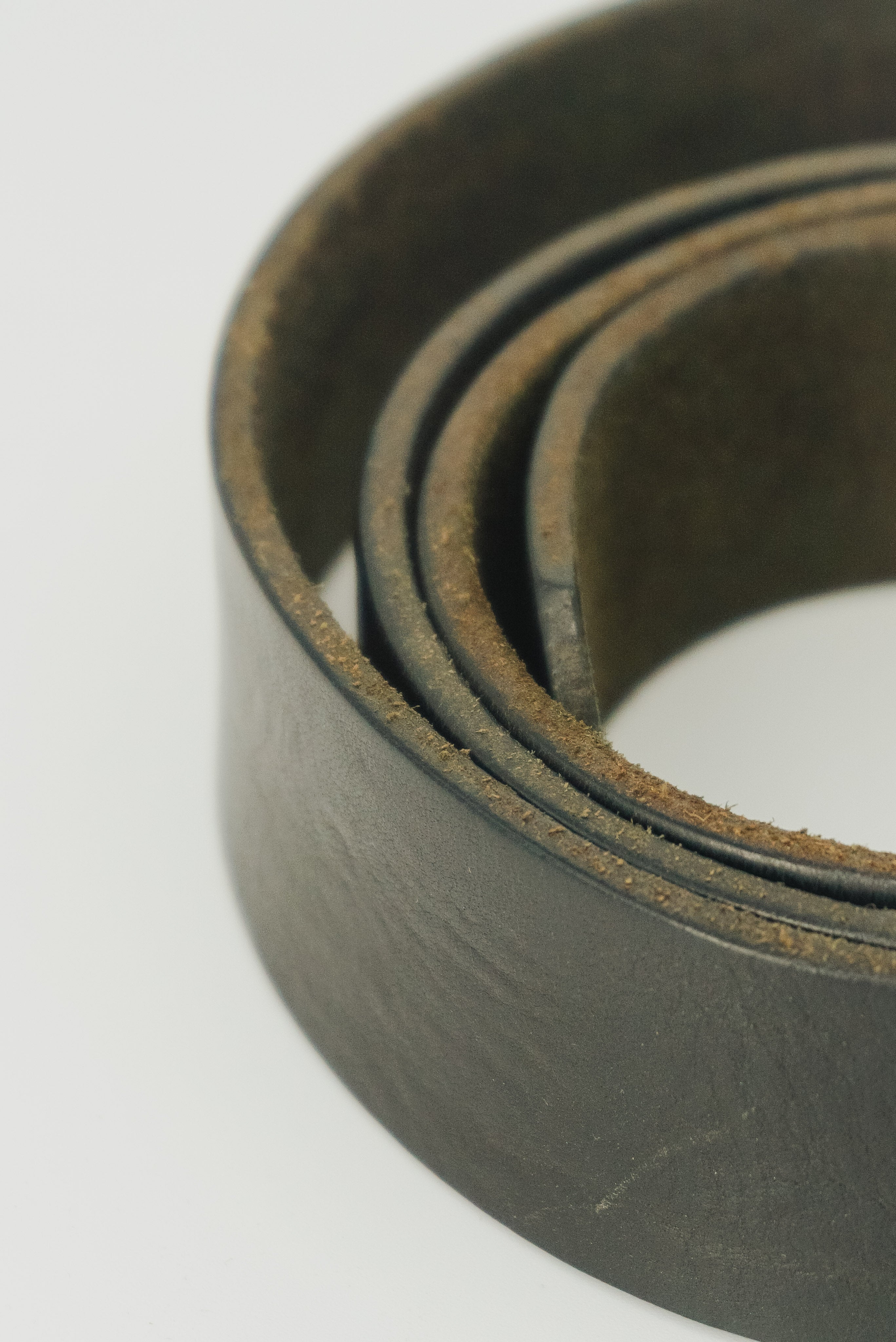 Basic Black Leather Belt