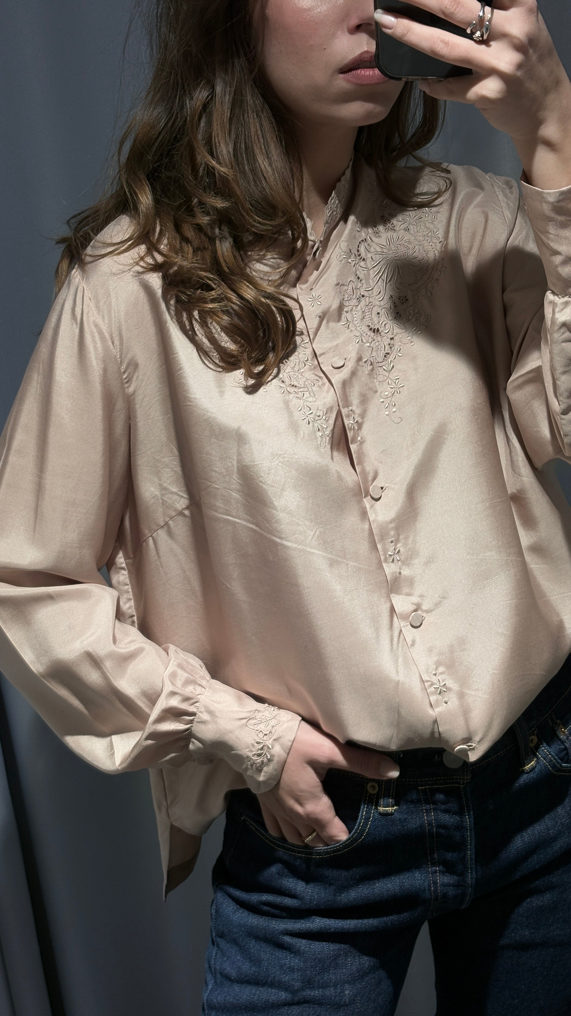 Vintage embroidered pink 100% silk blouse