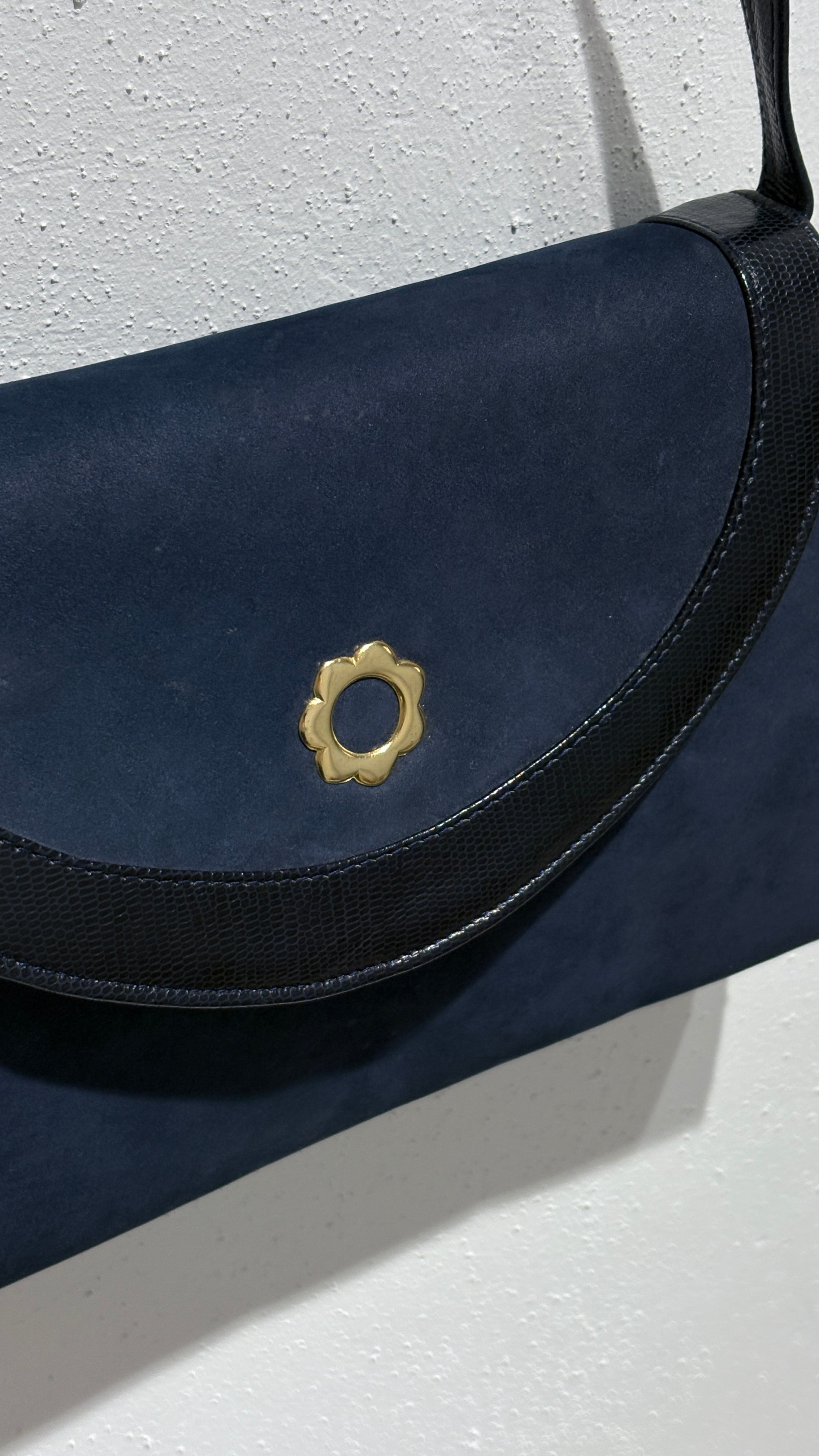 Vintage navy blue shoulder bag