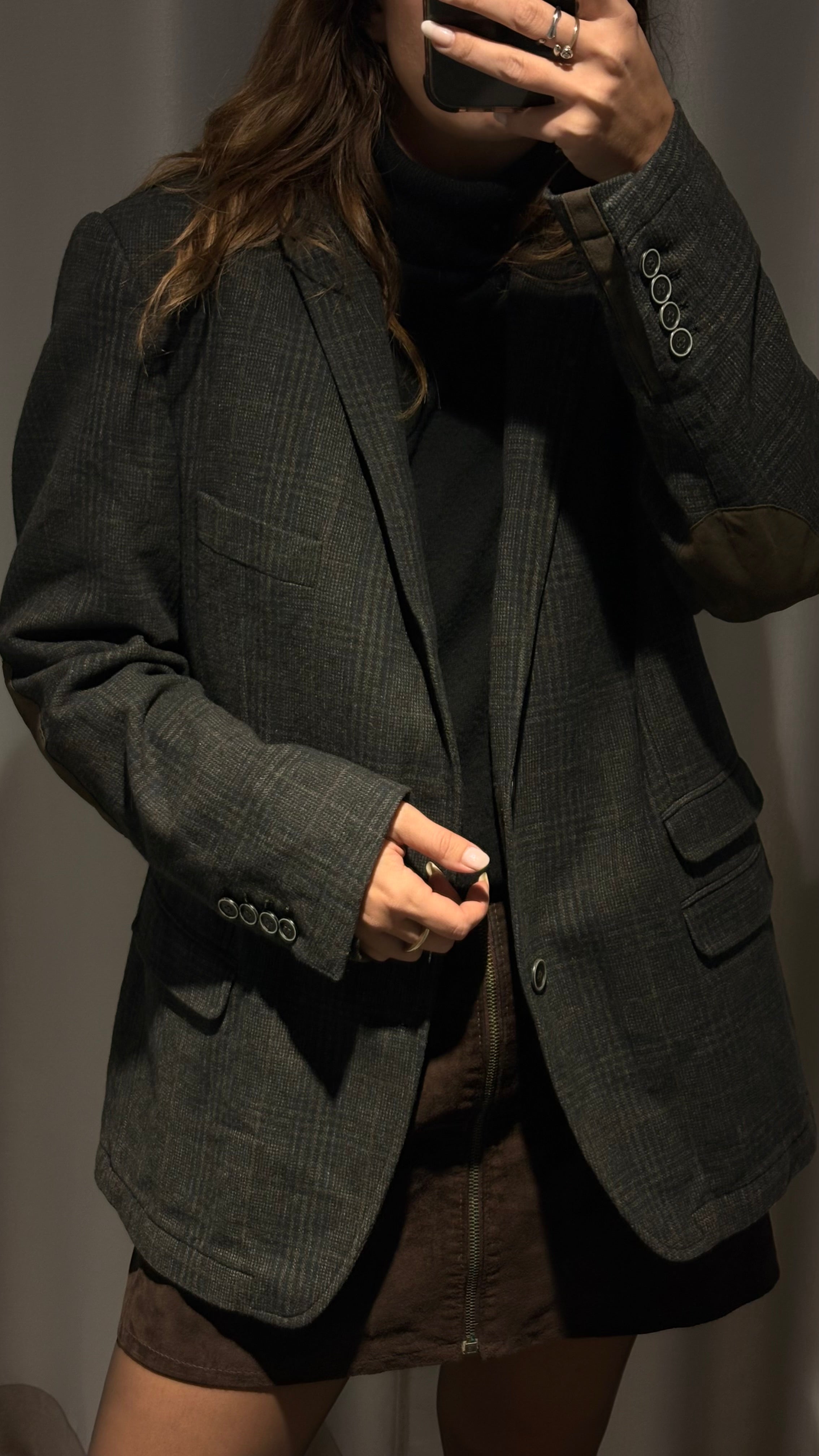Grey cotton check blazer with subtle brown accents.