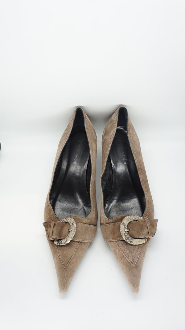 Long toe kitten suede heels