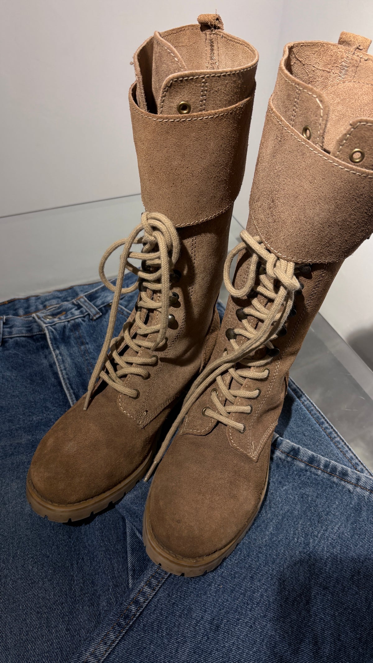 High militas style boots in natural suede