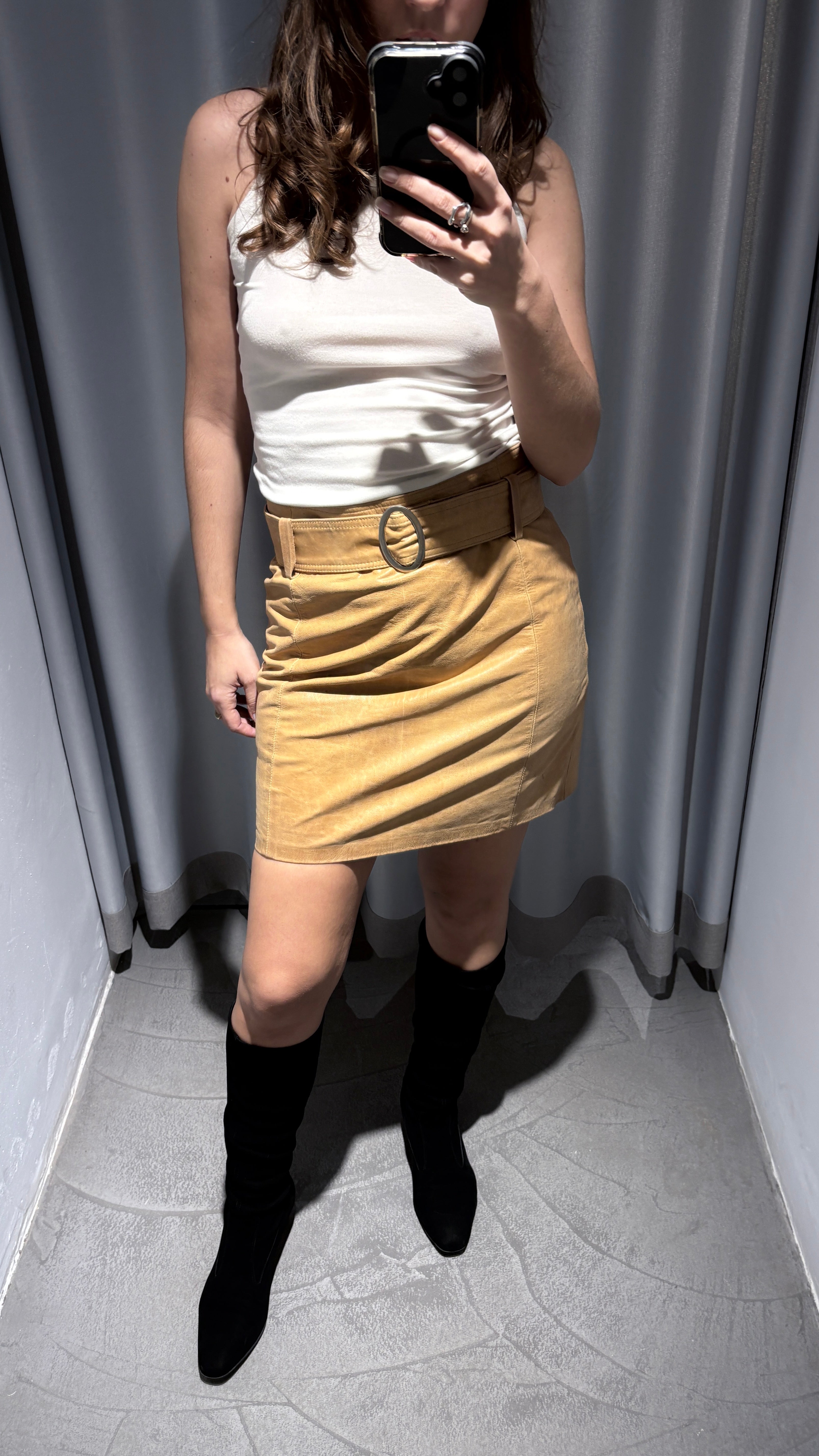 Natural leather skirt