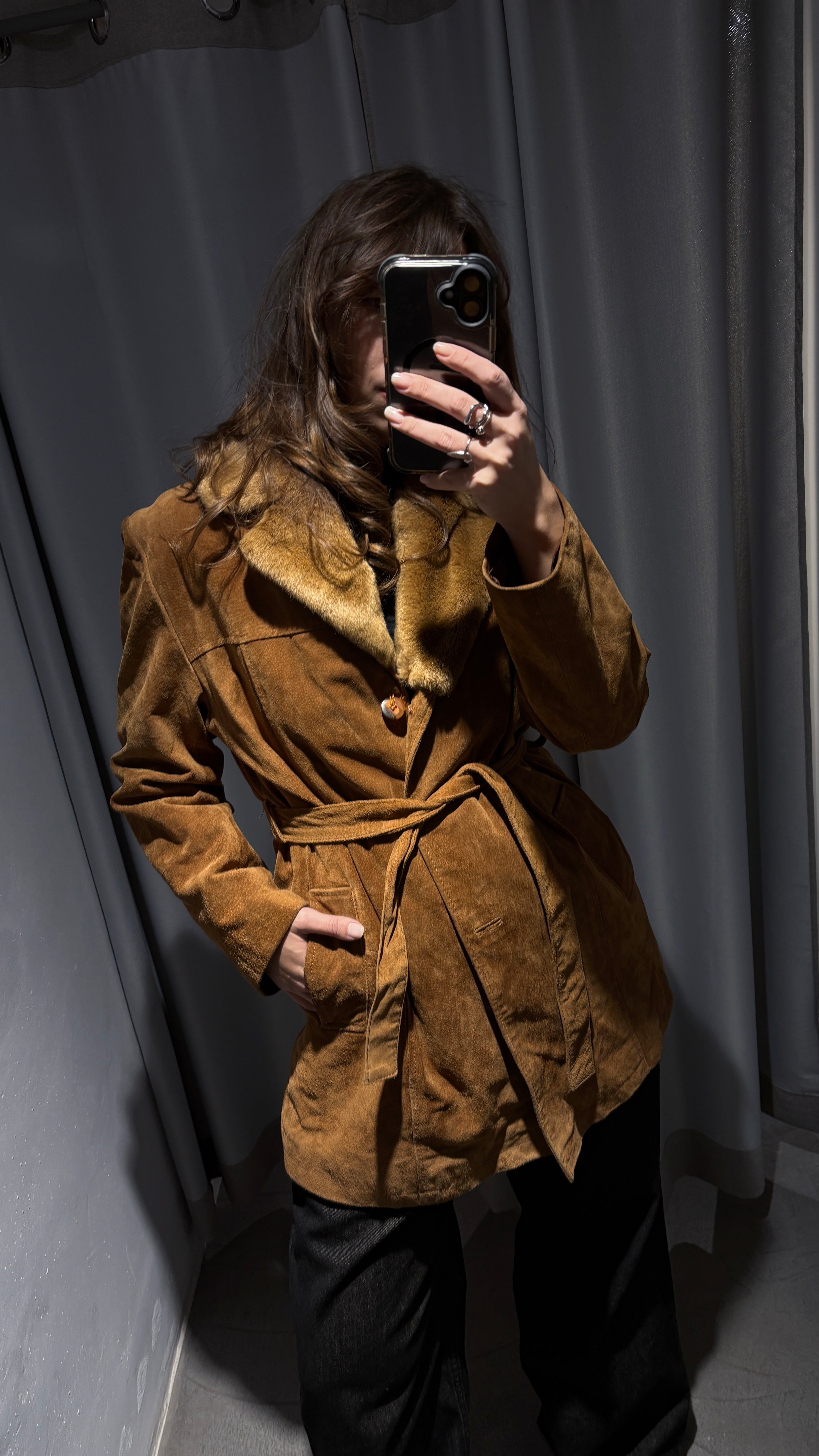 Vintage natural suede coat with fur collar and belt