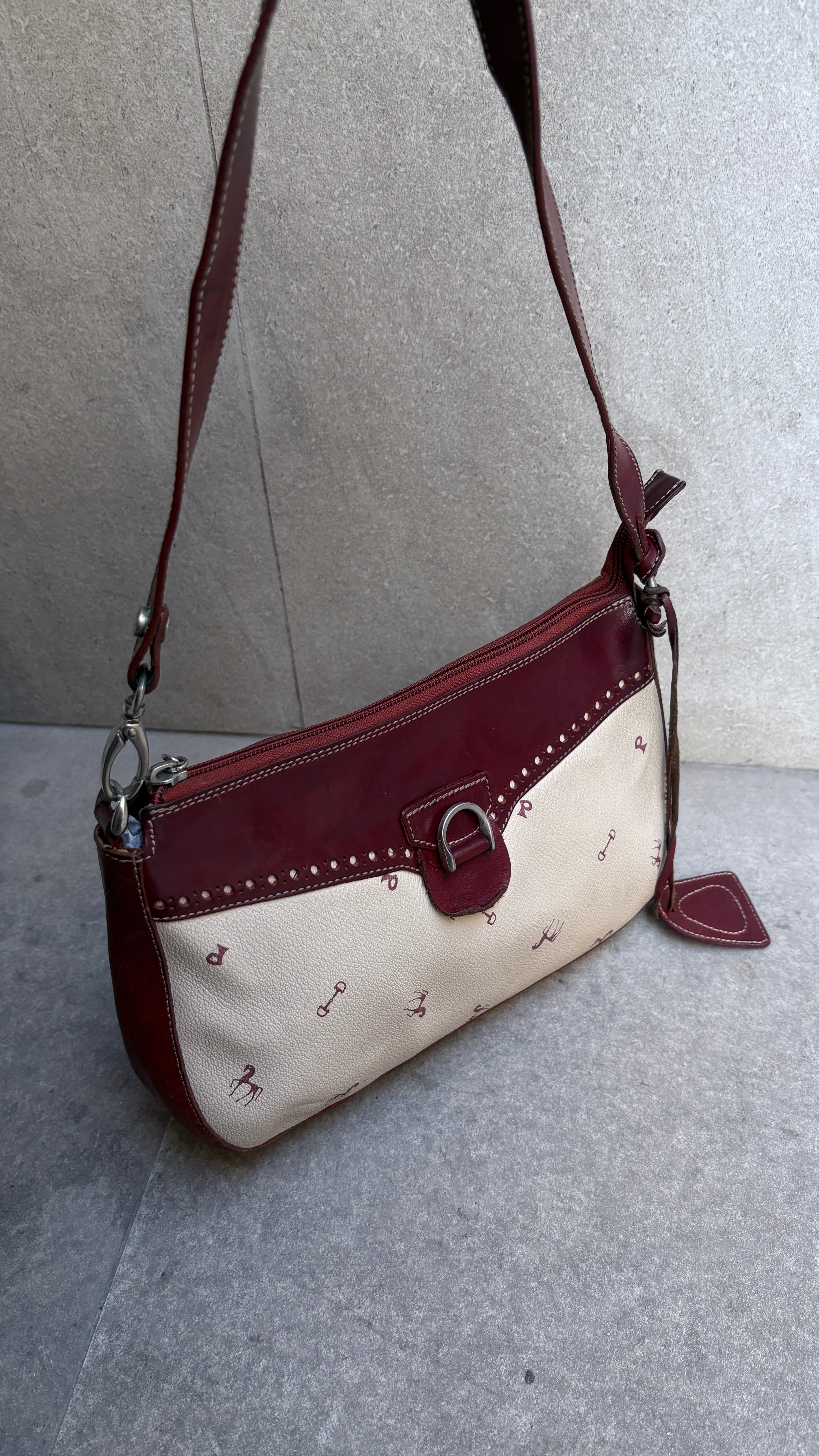 Vintage leather handbag