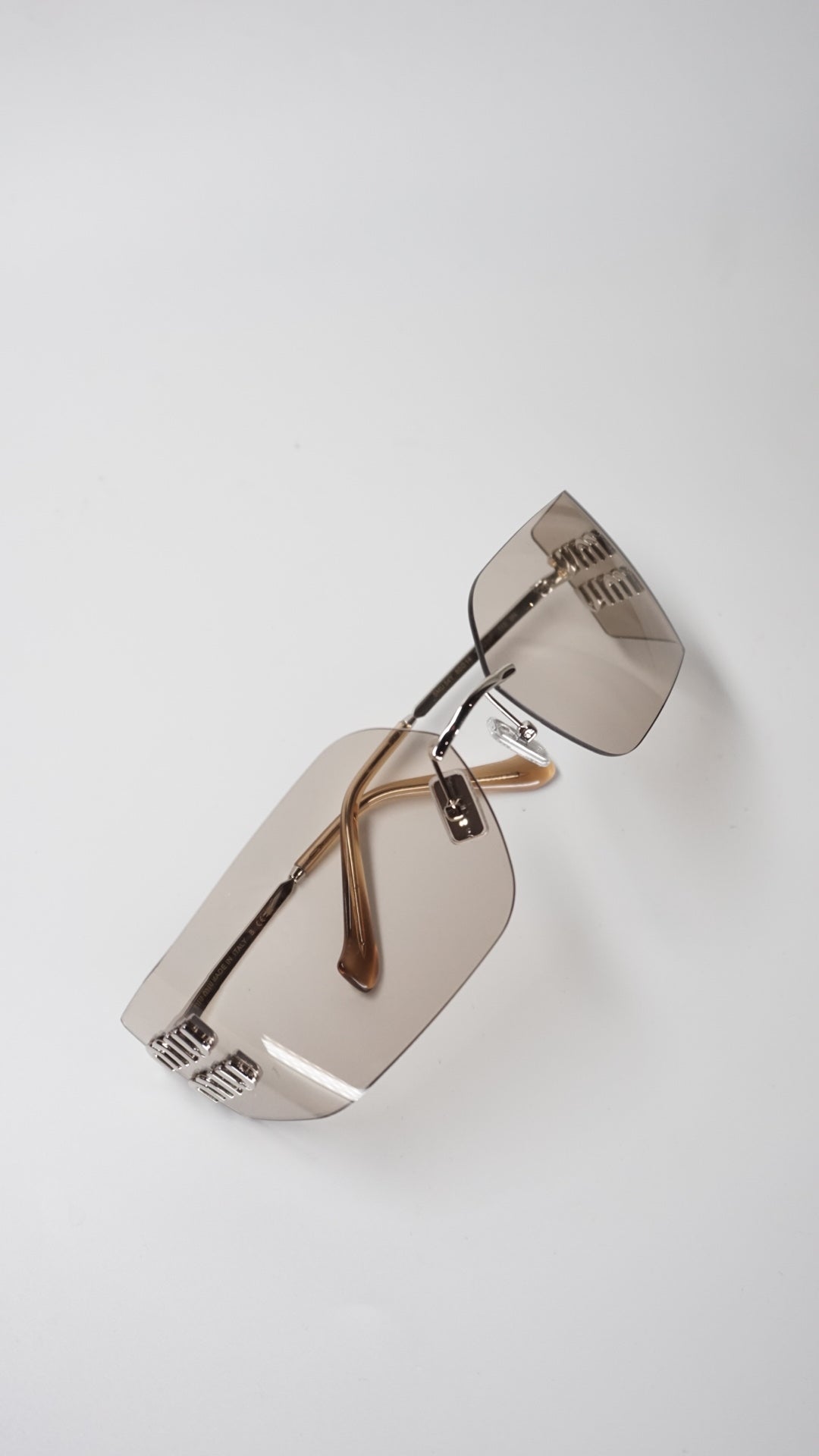 Shield-Style Sunglasses