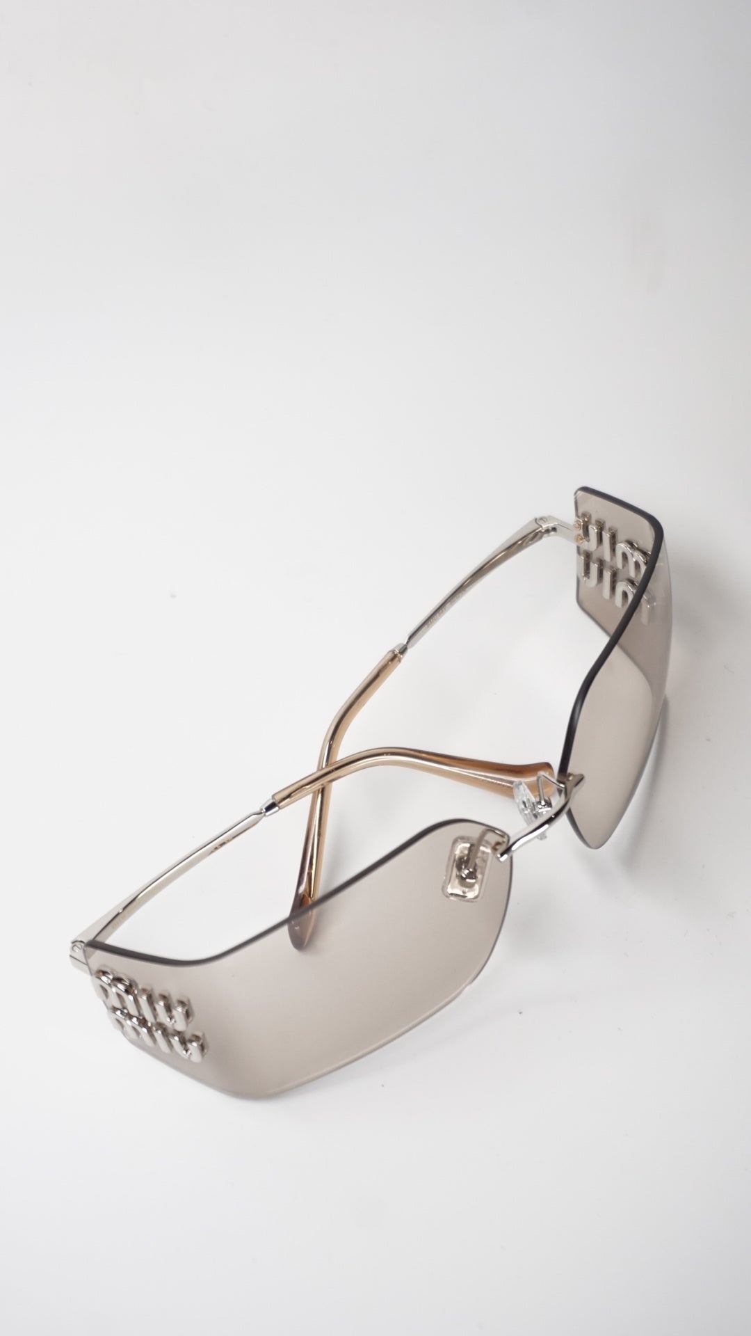 Shield-Style Sunglasses