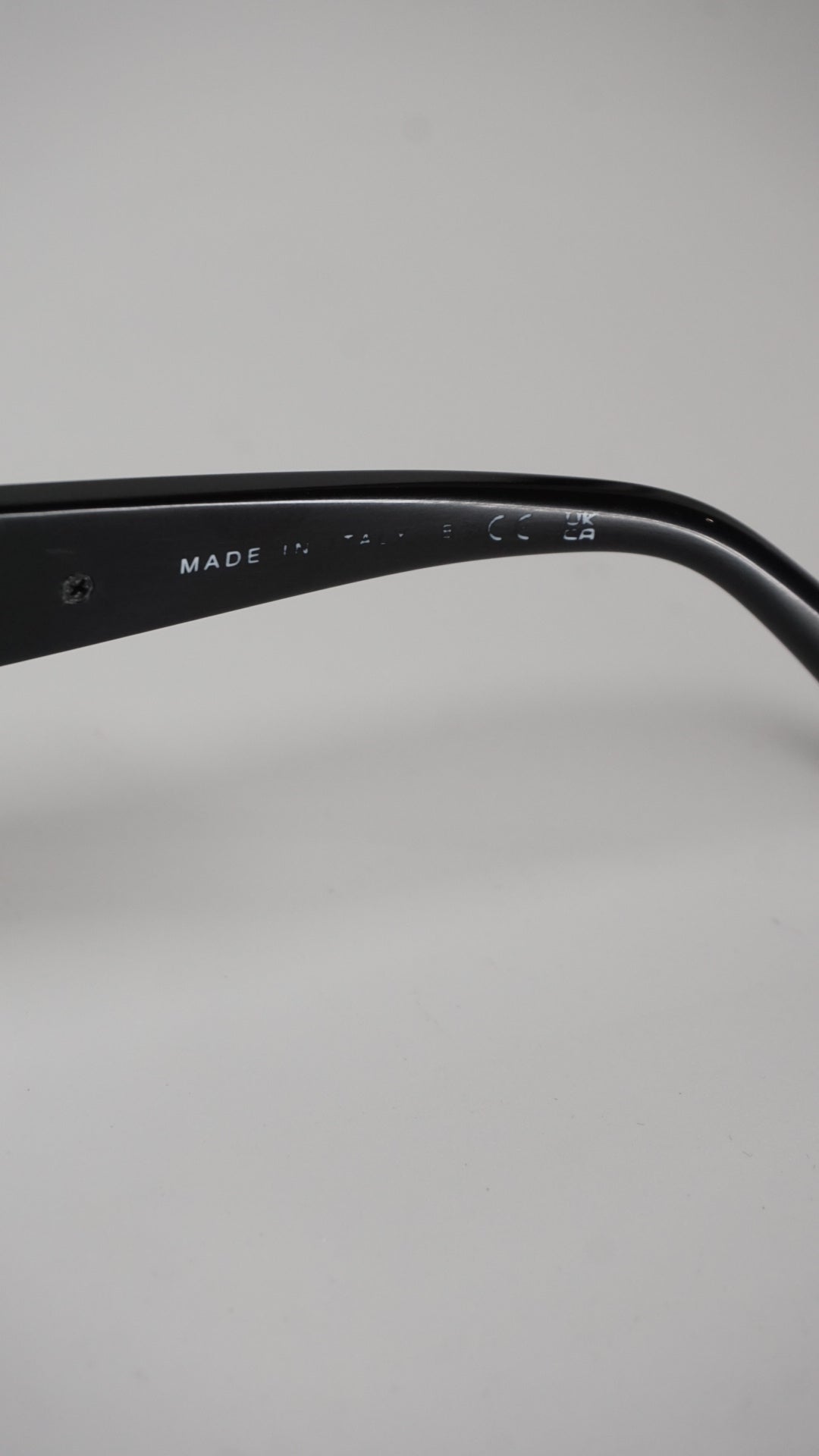 Vintage Sunglasses with heart shape mirror