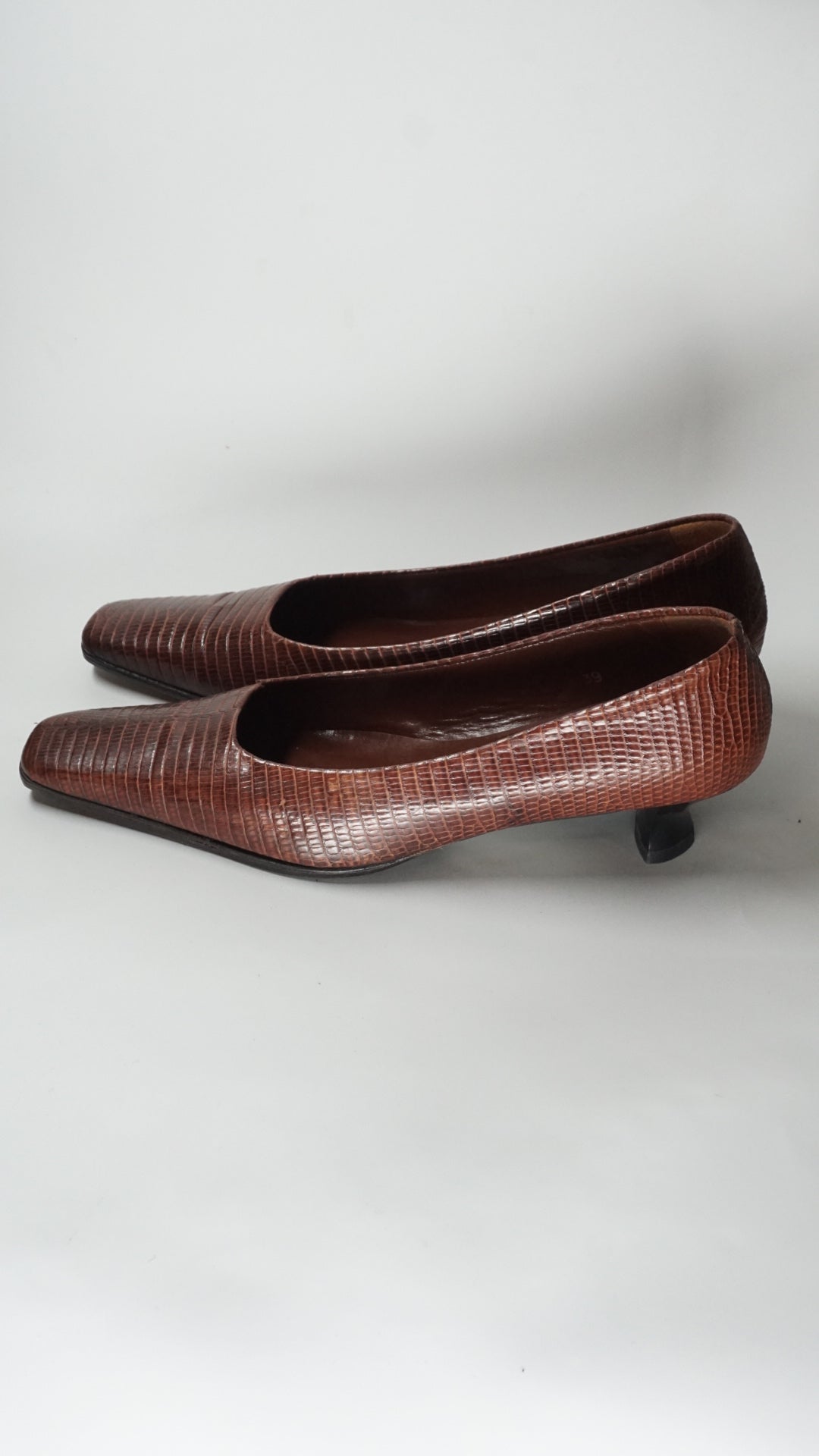 Vintage Kitten Heels