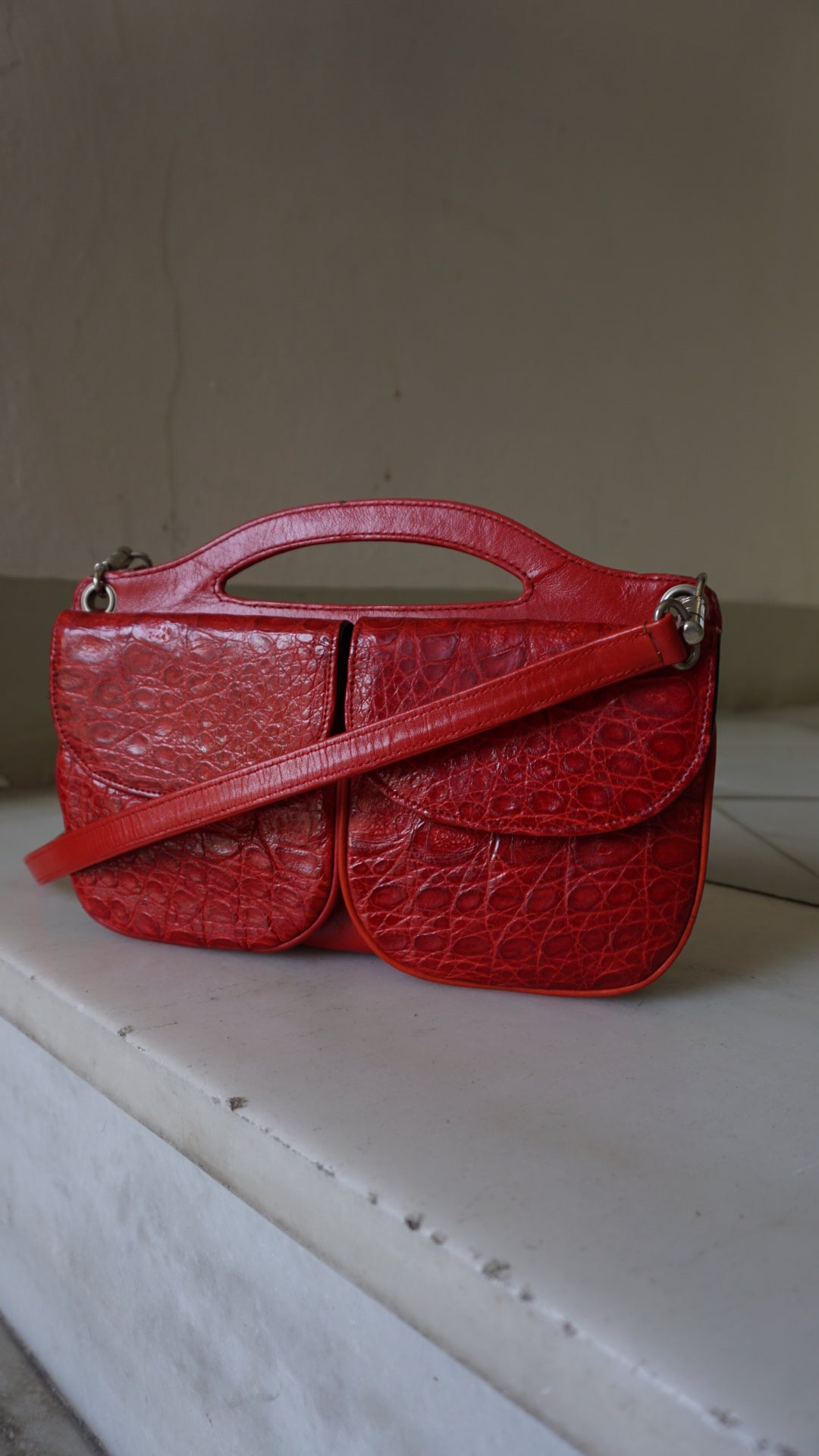 Vintage leather handbag