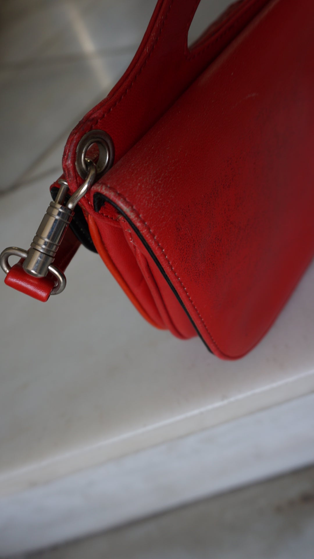 Vintage leather handbag