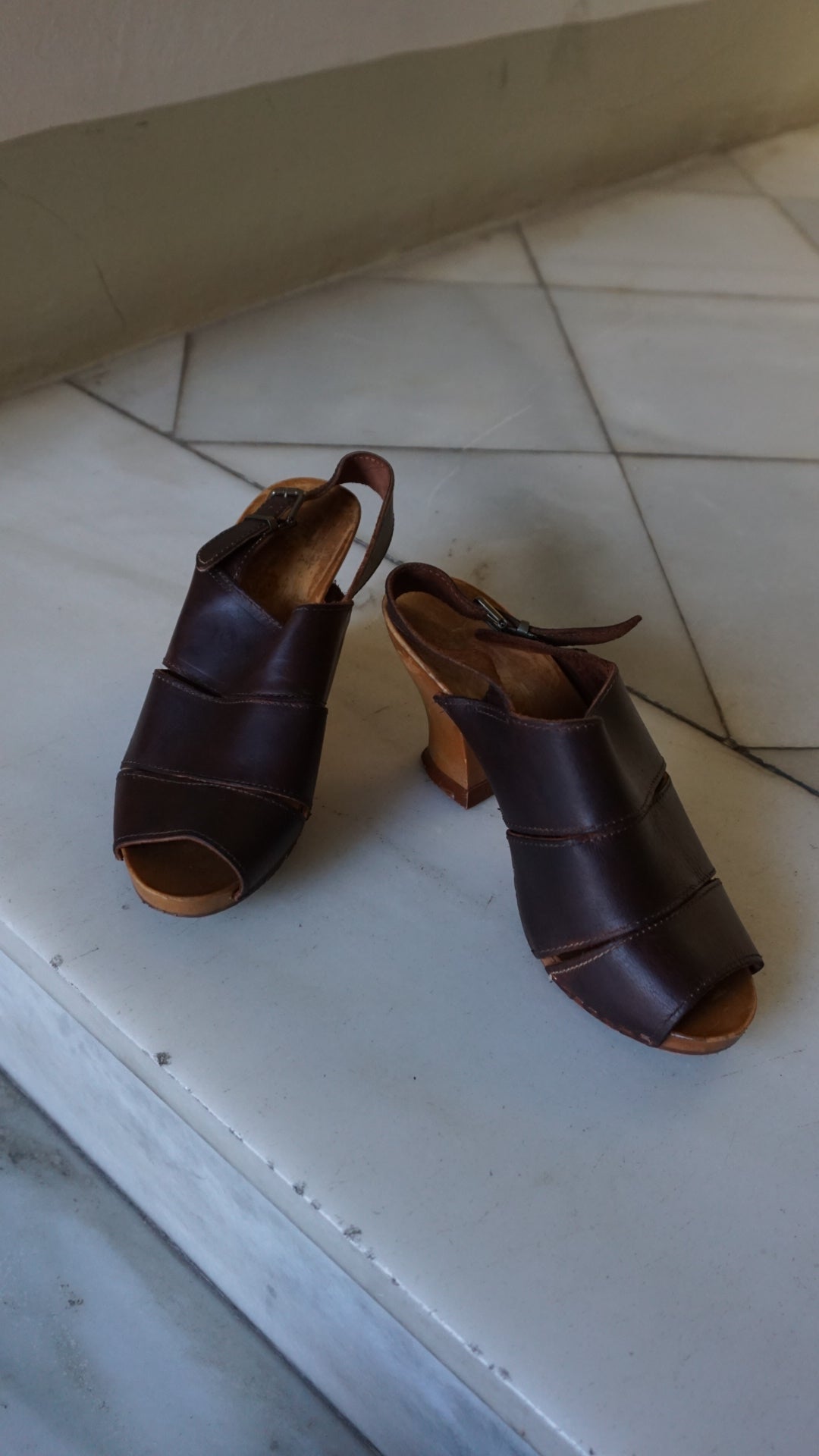 Vintage brown leather wedge sandals